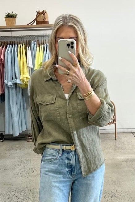 #Colour_khaki