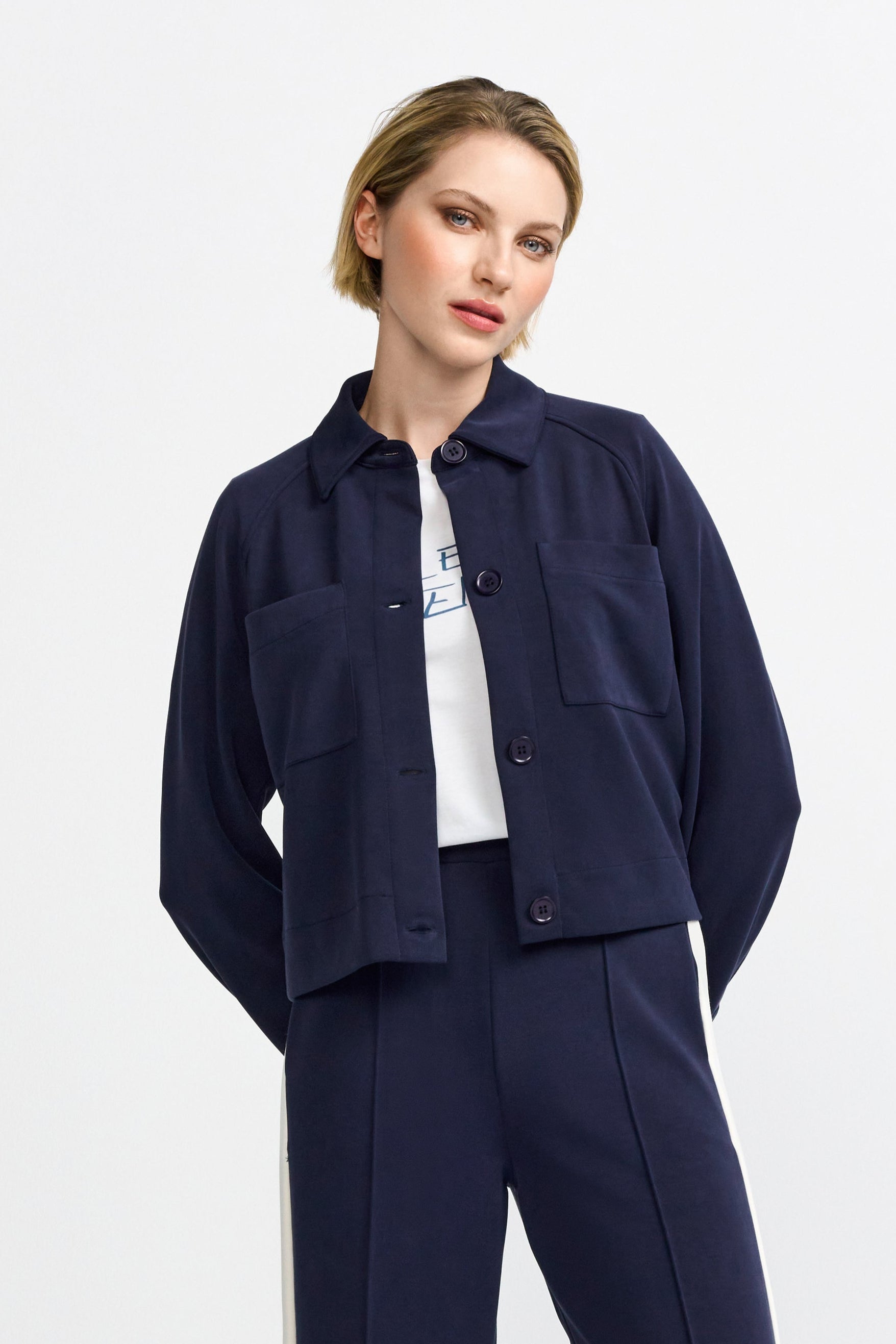 #colour_navy