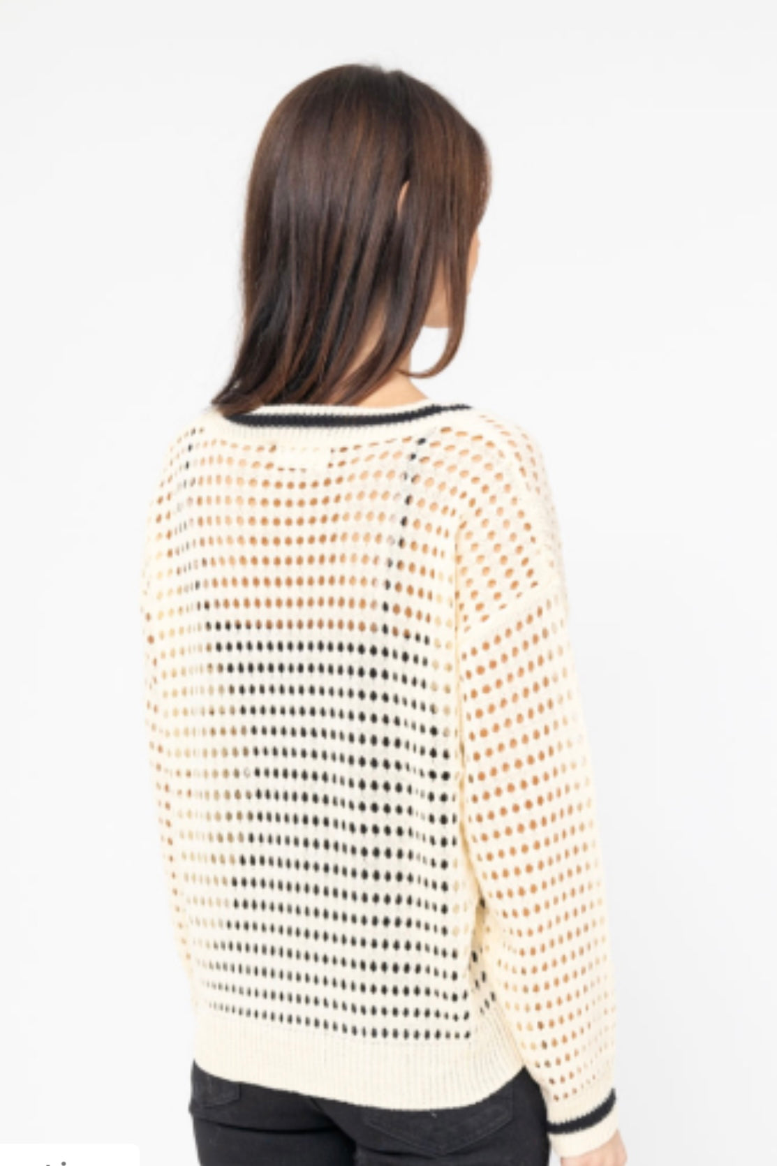 Cherry L/S V  Crochet Knit