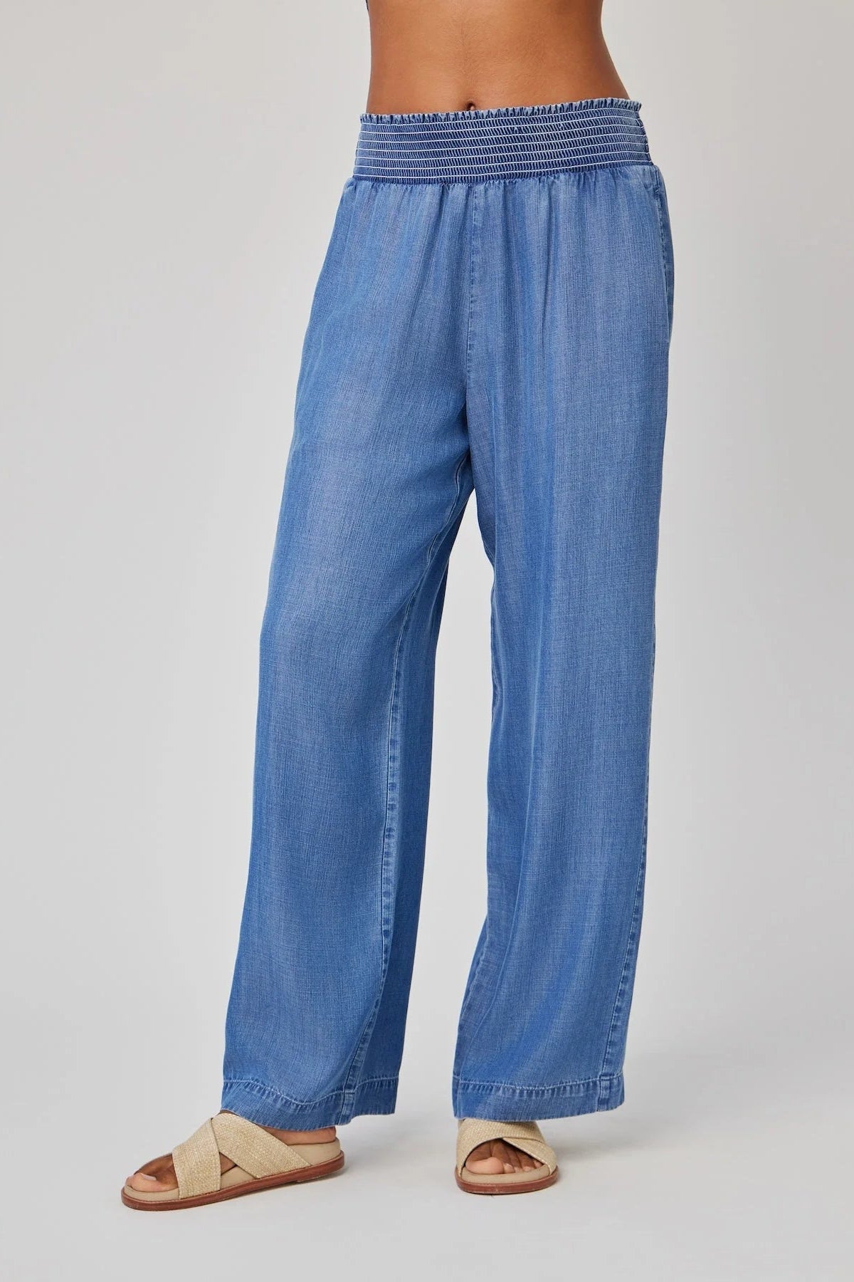 Bella Dahl - Smocked Waist Wide Pant